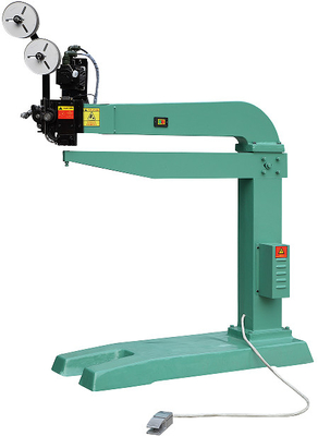 Single servo handmatige hoge snelheid gegolfde doos stitcher 400 spijkers / minuut 1,5 kW vermogen