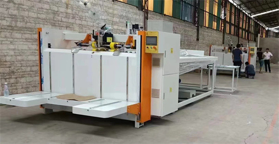 Dual Servo Motor Control Nail Box Machine Automatisch Voor 10mm Karton